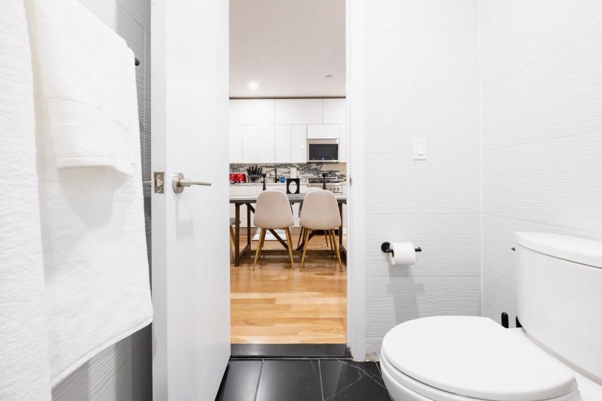 Apartment 13-2 I Brand New Luxury 2br Prime Union Square New York
