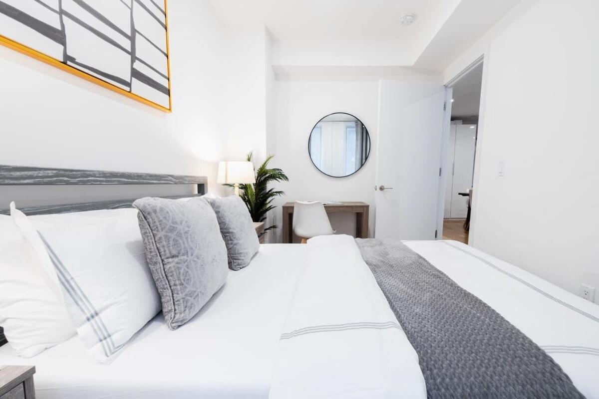 Apartment 13-2 I Brand New Luxury 2br Prime Union Square New York